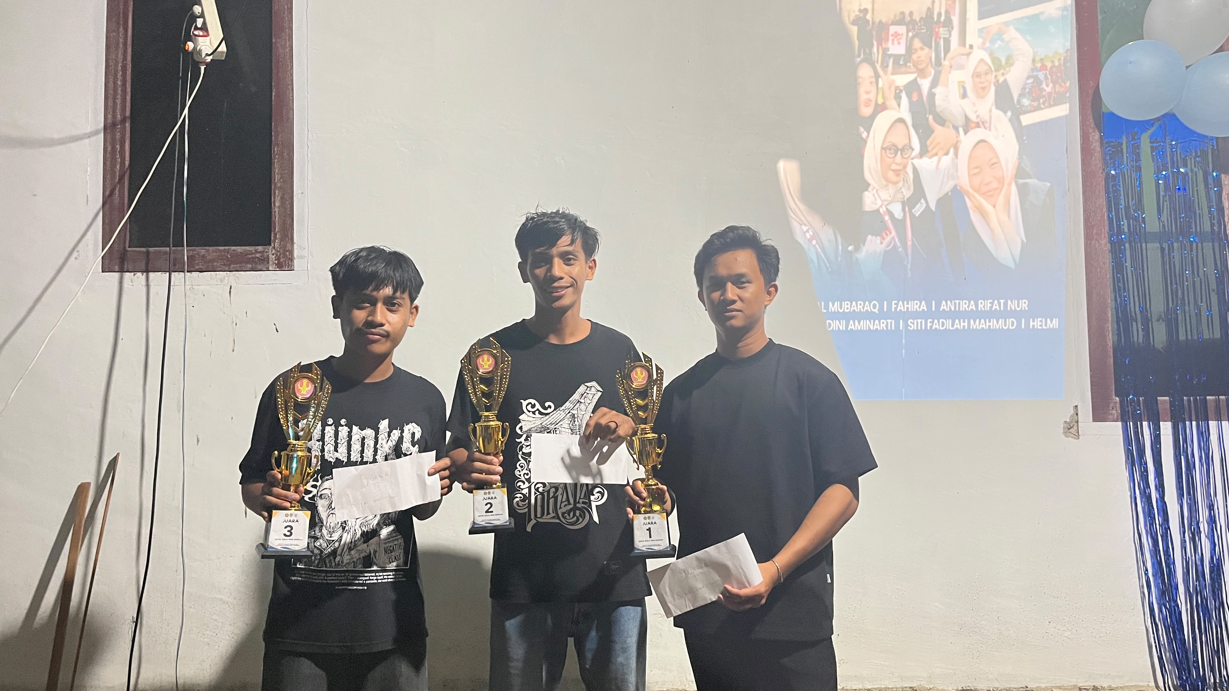 Malam Perpisahan KKN Angkatan 117 Universitas Tadulako Bersama Masyarakat Desa Sumber Tani